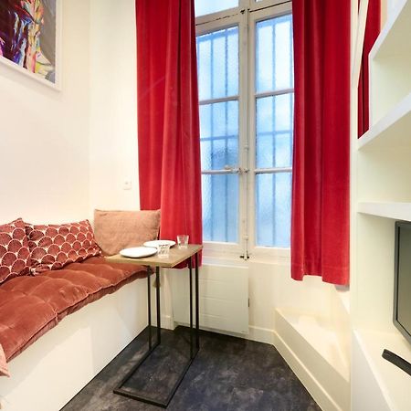 Amazing Studio 2P - Place Saint Georges/ Martyrs Parijs Buitenkant foto