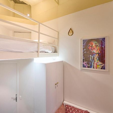 Amazing Studio 2P - Place Saint Georges/ Martyrs Parijs Buitenkant foto